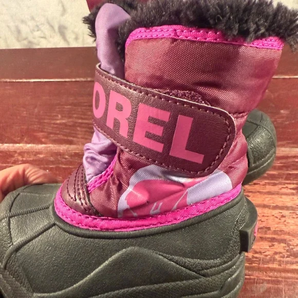 Sorel Kid's Snow Commander Waterproof Winter Boots Size 5 - Picture 6 of 11